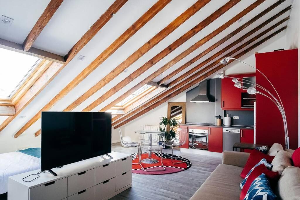Homeabout Calle Mayor Studio مدريد المظهر الخارجي الصورة