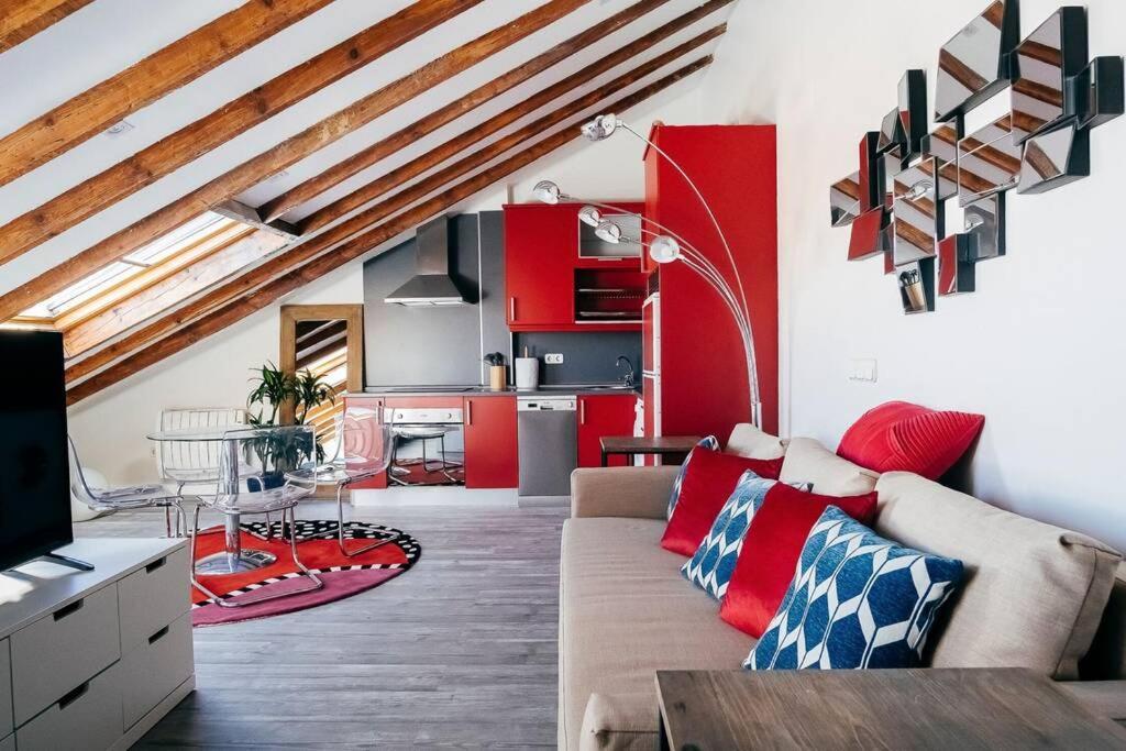 Homeabout Calle Mayor Studio مدريد المظهر الخارجي الصورة